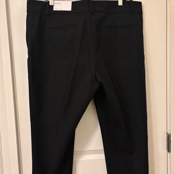 Ann Taylor Black Ankle Pants - Picture 3 of 4